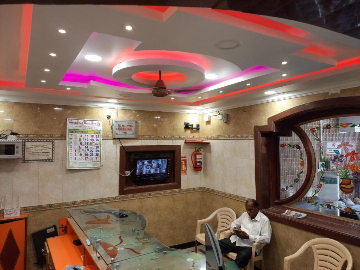 Villa Charminar Residency à Chennai Extérieur photo