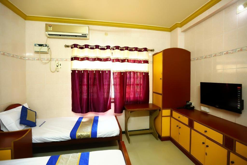 Villa Charminar Residency à Chennai Extérieur photo